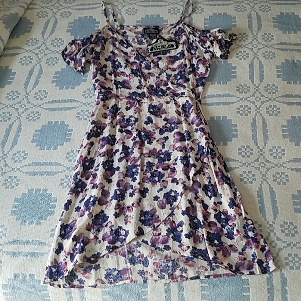 NWT Angie Floral Dress